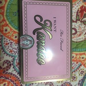 Too Faced I Want Kandee Limited Edition Palette